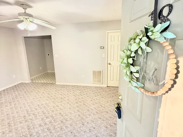 102 Carter Sells Rd, Johnson City, TN 37604