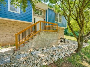 2937 Forest View Rd, Kingsport, TN 37660