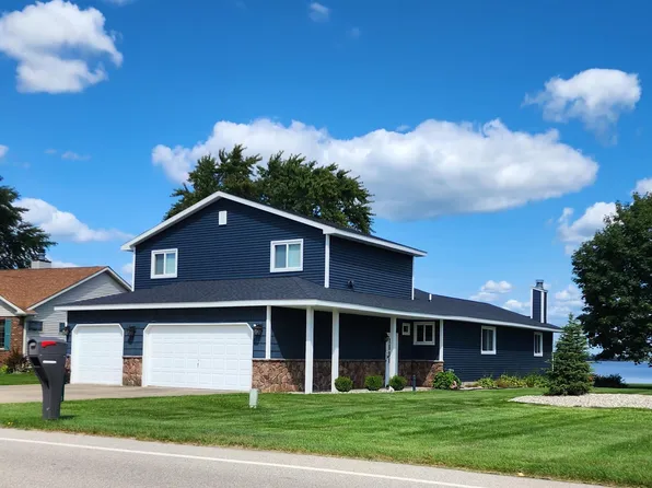 13110 W Shore Dr, Houghton Lake, MI 48629