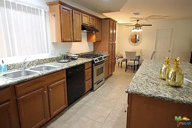 70101 Cobb Rd — Photo 2