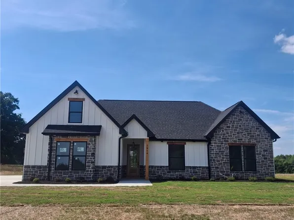 2816 Smith McGee Rd, Iva, SC 29655