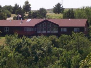 4300 Cedar Ridge Dr, Manhattan, KS 66503