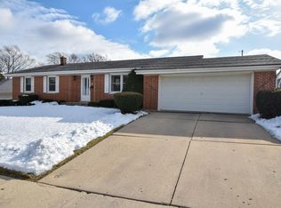 2145 W Henry Ave, Milwaukee, WI 53221