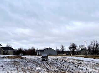 1 Hunters Field Ln #13, Marion, IA 52302