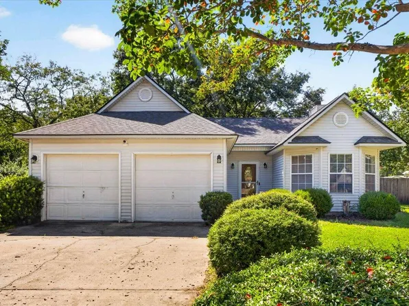 105 Blackwalnut Dr, Summerville, SC 29486