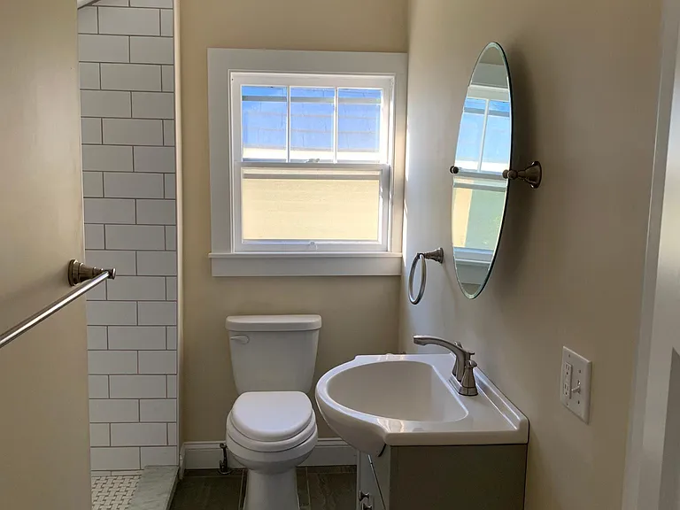 261 S Winooski Ave #2 — Photo 2
