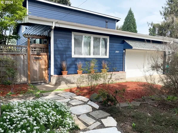 2807 N Terry St, Portland, OR 97217