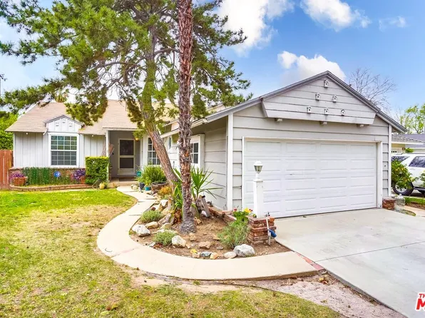 12748 Weddington St, Valley Village, CA 91607