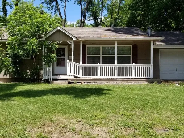6508 E 133rd Ter, Grandview, MO 64030