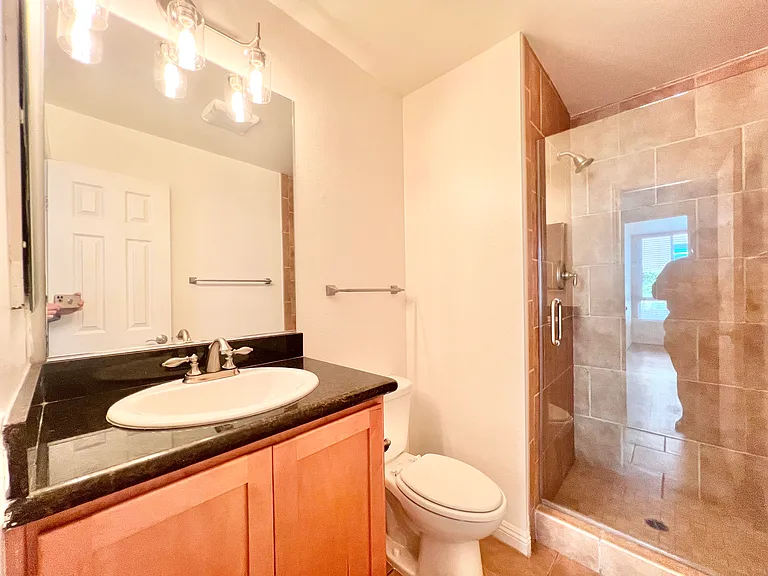 5540 Lindo Paseo #4 — Photo 7