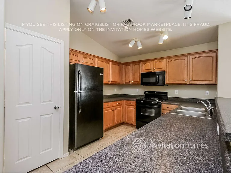 45055 W Portabello Rd — Photo 8
