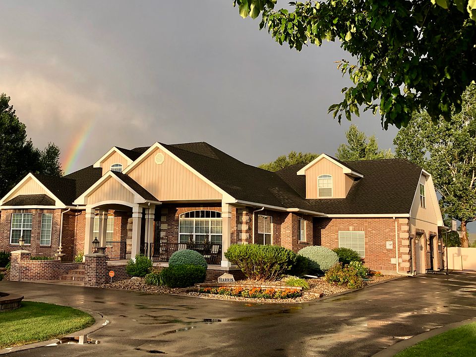 1st image of 2880 Woodbridge Cir