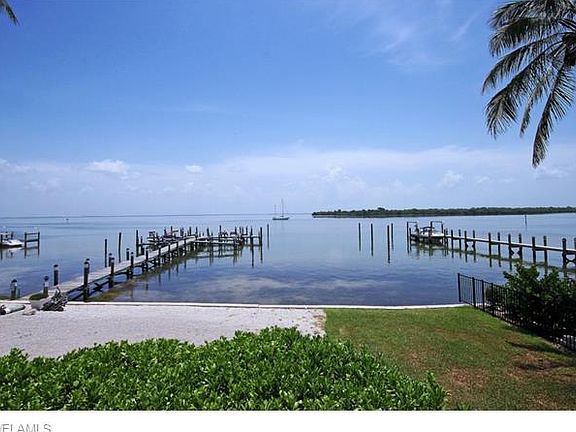 2nd image of 15221 Captiva Dr #1-A