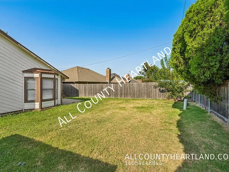 217 Cypress Dr — Photo 20