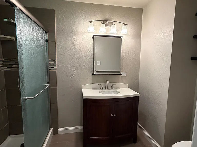 3743 Newark Dr — Photo 17