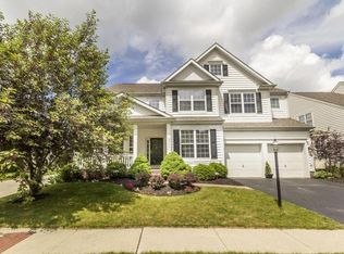 5895 Triplett Sq, New Albany, OH 43054