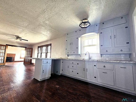 4th image of 1931 S Roosevelt Road B