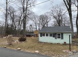 27 Fox Trl, Coventry, CT 06238