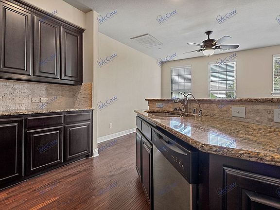 5th image of 4234 Charles St #B7