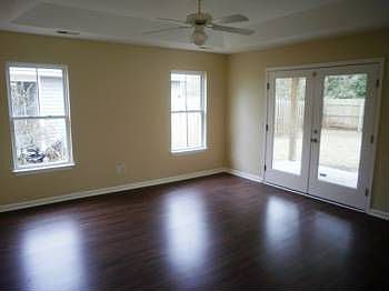 5th image of 135 Raye Dr