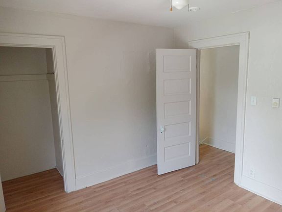 4th image of 517 1/2 N 21st St