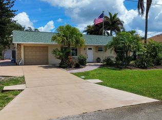 253 SW Chapman Ave, Port Saint Lucie, FL 34984