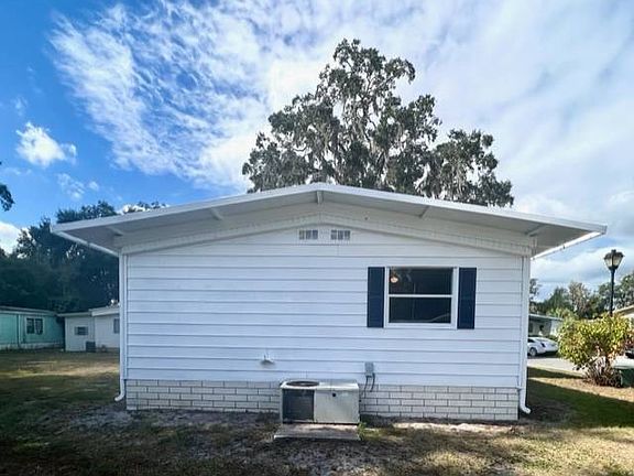 4th image of 2216 NW 47th Cir #243