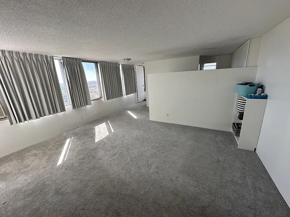 1060 Kamehameha Hwy