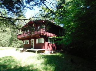 86 Placid Ln, Albrightsville, PA 18210