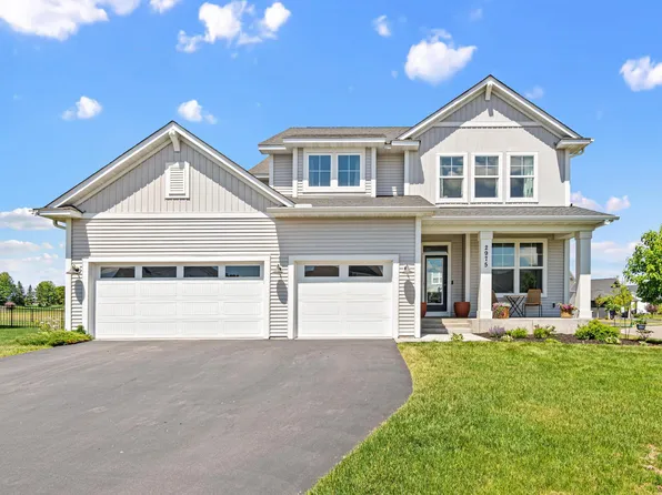 2975 Elgin Ct, River Falls, WI 54022