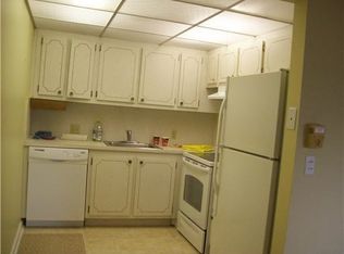 237 Fanshaw Dr #F, Boca Raton, FL 33434