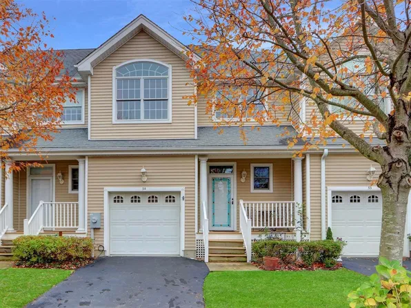 54 Blair Road #54, East Setauket, NY 11733