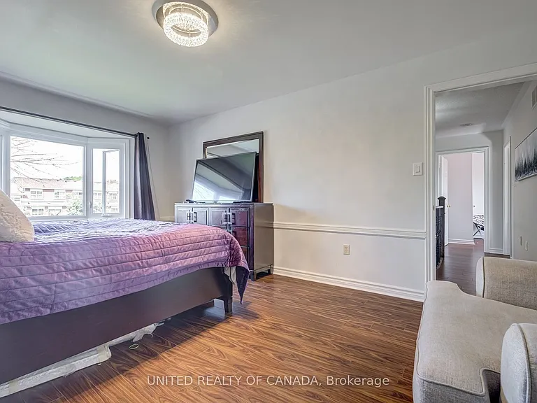 615 Sandford St — Photo 23