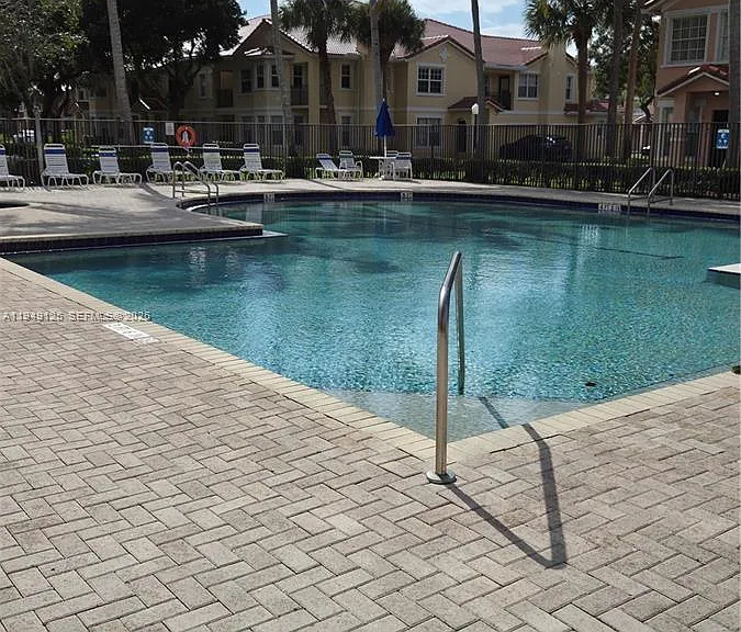 2101 Belmont Ln #2101 — Photo 36