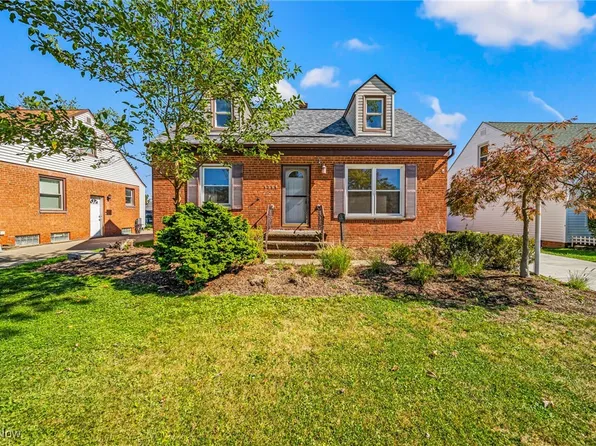 1355 Washington Blvd, Mayfield Hts, OH 44124