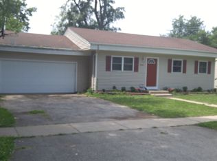 7610 Randy Rd, Machesney Park, IL 61115