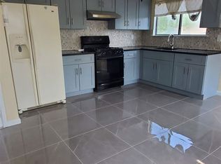 56 Green Valley Rd, Staten Island, NY 10312