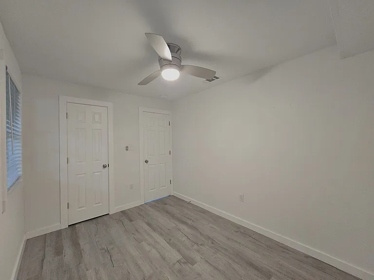 202 Marston Ave — Photo 23