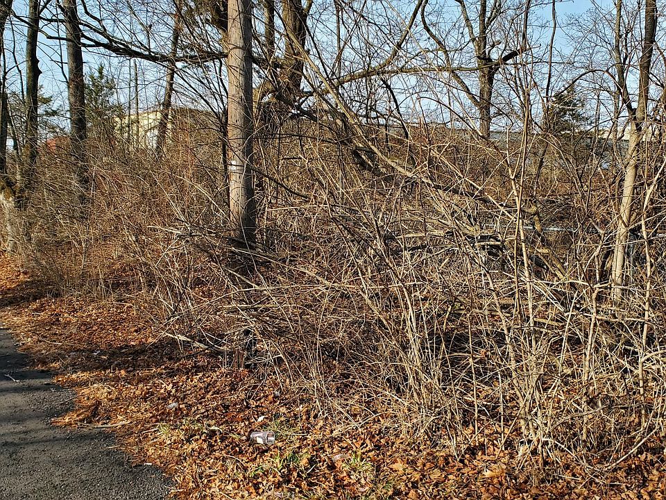 629 Schoolhouse Rd, Sellersville, PA 18960 Zillow