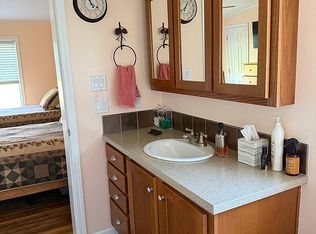 20 Tee Ln, Hancock, ME 04640
