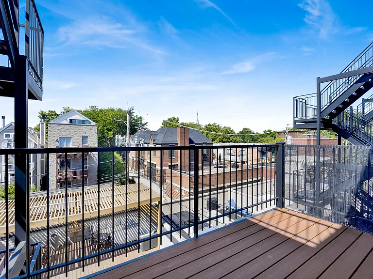1520 W Diversey Pkwy #3 — Photo 33