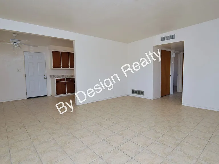 3551 E Water St — Photo 6