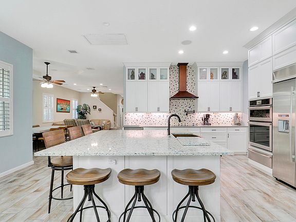 5th image of 104 Via Azurra