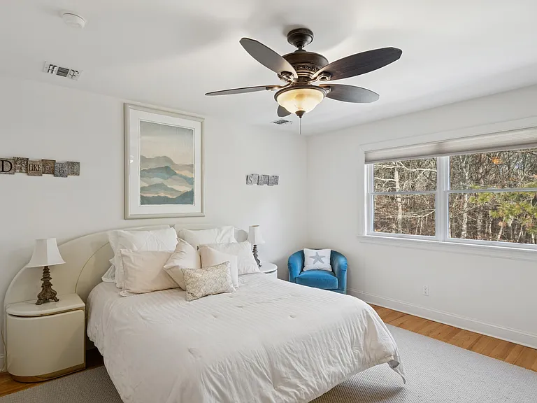 126 Malloy Dr — Photo 29