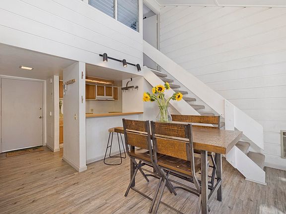 4th image of 2289 Sierra Nevada Rd #G10