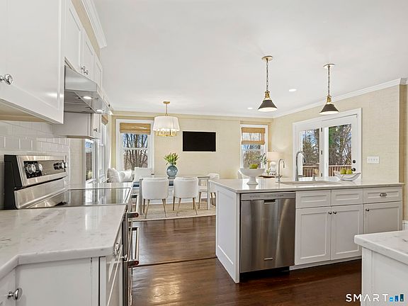 2nd image of 7 Walmsley Road