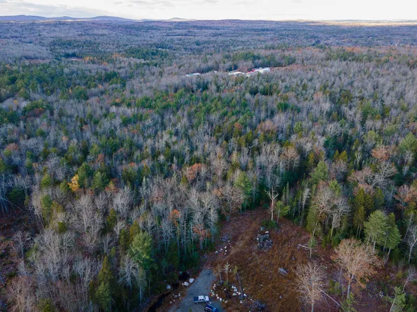 #15 Granite Rock Circle N, Surry, ME 04684