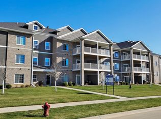 2871 Spring Rose Cir #109, Coralville, IA 52241