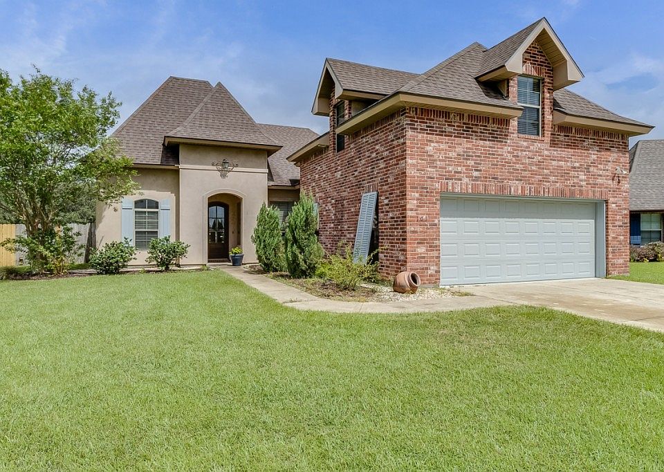 1st image of 101 Blackwater River Dr