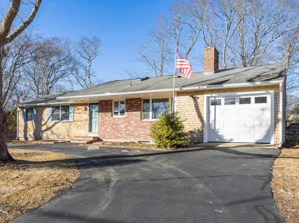 111 Portside Circle, East Falmouth, MA 02536